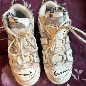 Little Girl’s Nike Sneakers